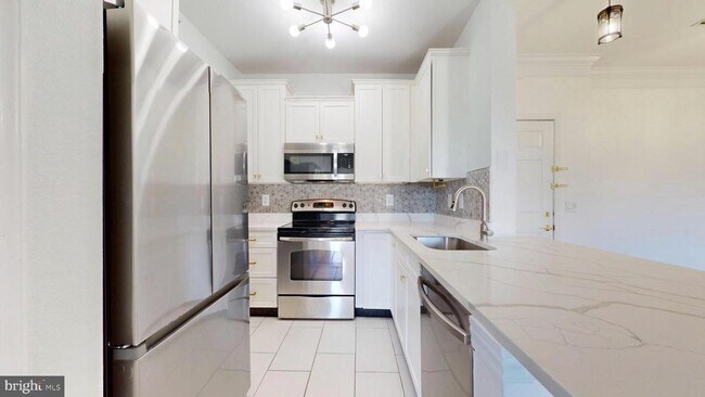 Building Photo - 1591 Spring Gate Dr.