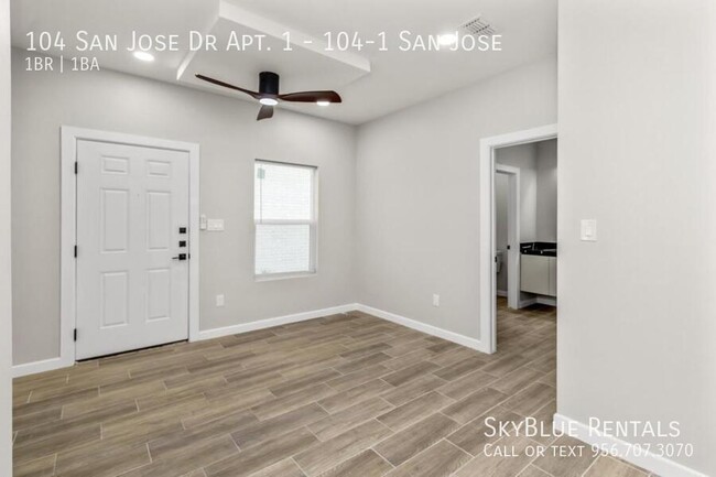 Building Photo - 104 San Jose Dr