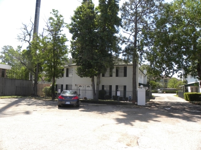 Building Photo - 6119 FM 1960 Rd W