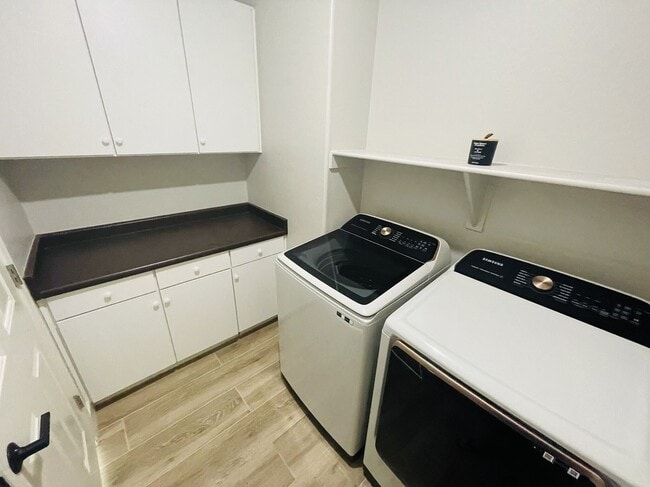 Building Photo - 21918 N Bradford Dr