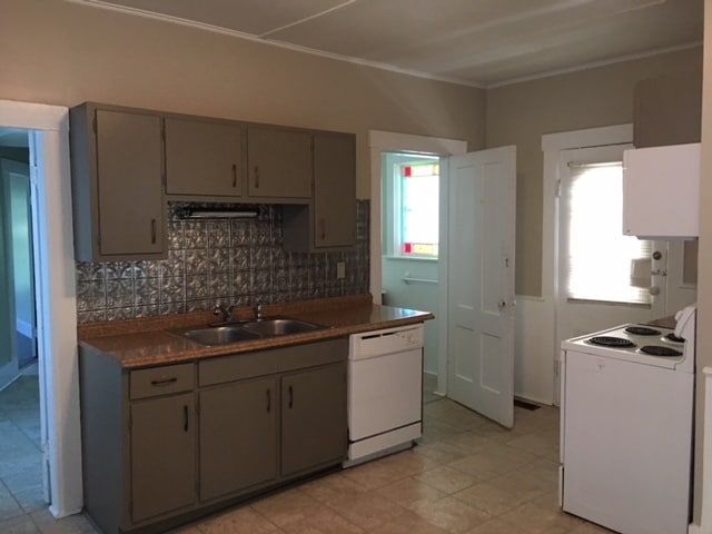 Building Photo - 92 Prospect St