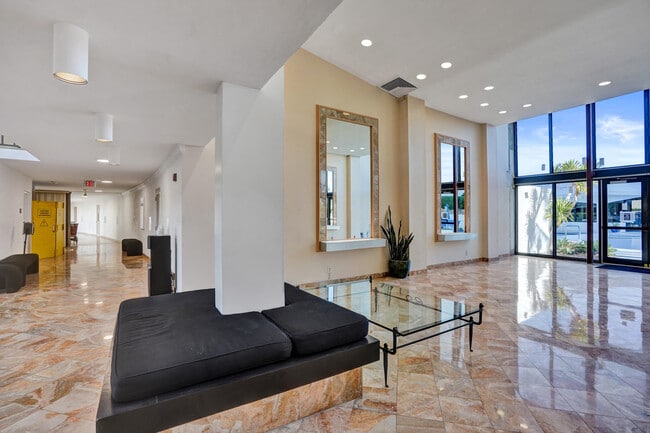 Building Photo - 3590 S Ocean Blvd