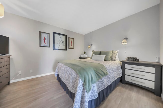 Building Photo - 78347 Terra Cotta Ct