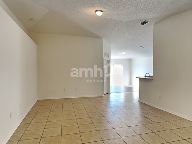 Building Photo - 8058 Misty Meadow Ct N