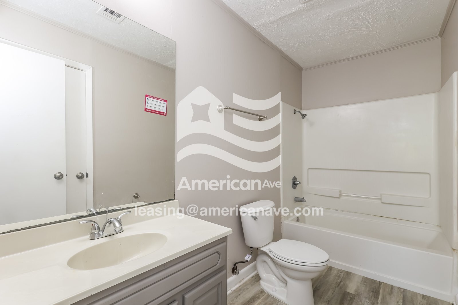 Building Photo - 1185 N Old Canton Rd