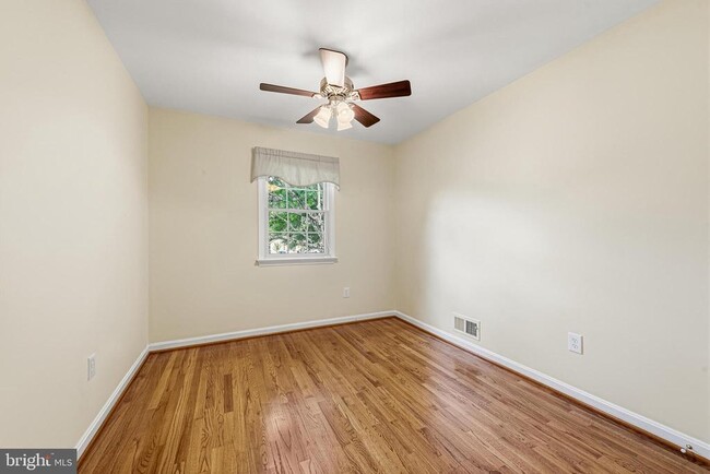 Building Photo - 1432 Filene Ct