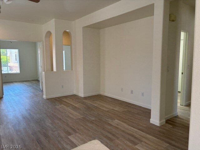 Building Photo - 2886 Shimmering Bay St
