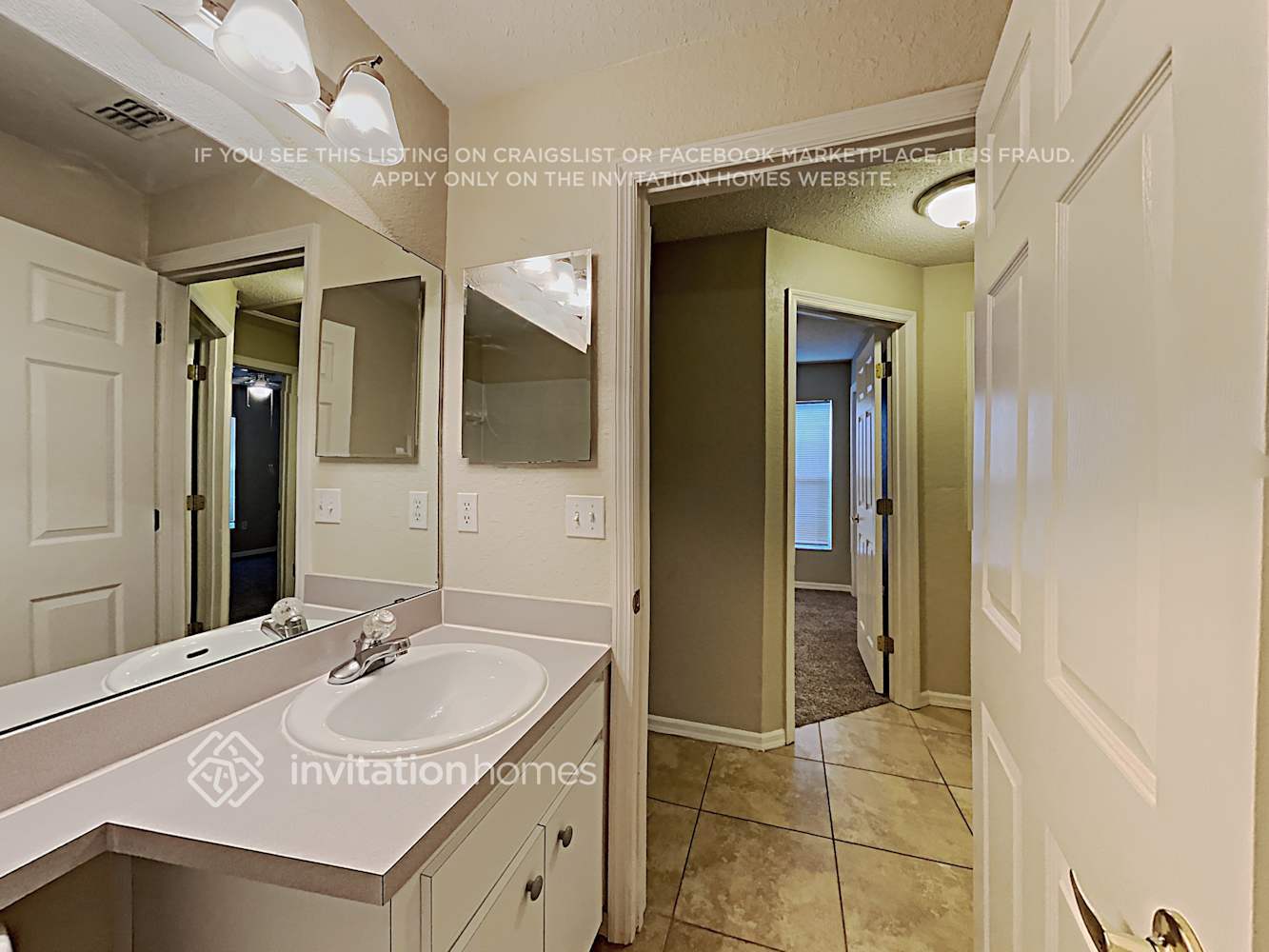 Building Photo - 1590 Meadows Pond Dr