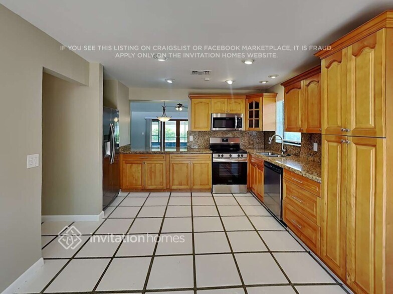 Building Photo - 1857 Wildwood Trail