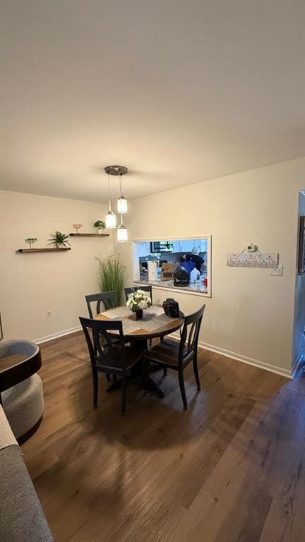 Building Photo - 2400 Winding Creek Blvd