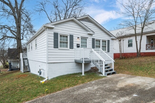 Building Photo - Stunning Bessemer Home on a Corner Lot wit...