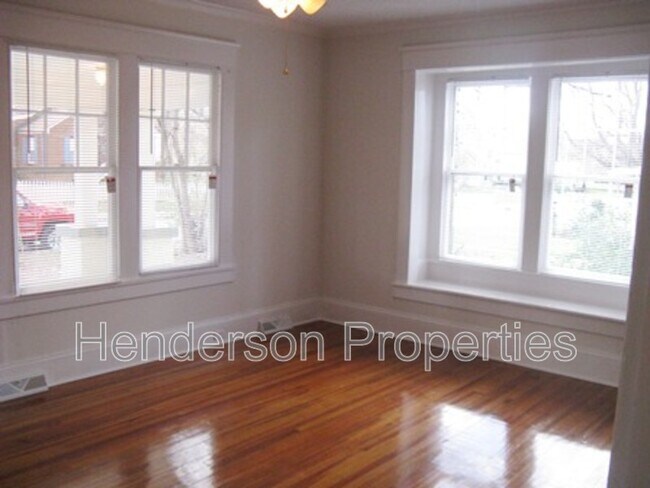 Building Photo - 1207 E 34th St