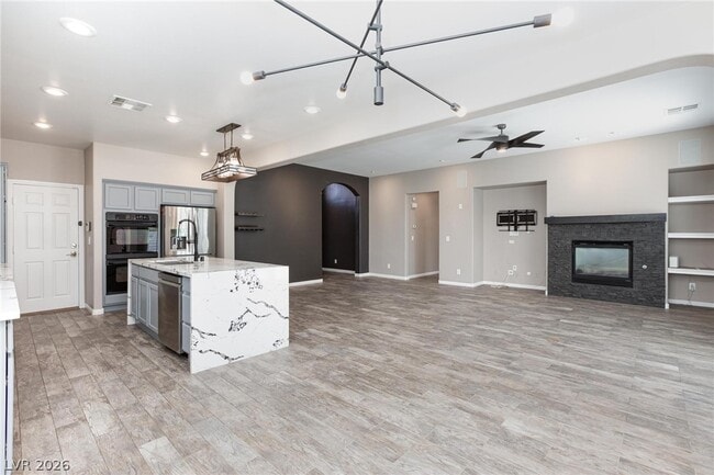 Building Photo - 10378 Grizzly Forest Dr