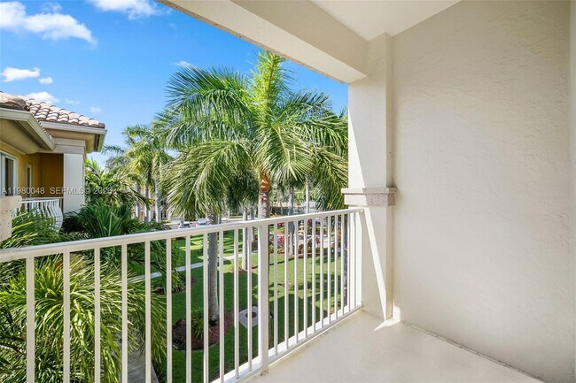 Building Photo - 2729 NE 184th Way