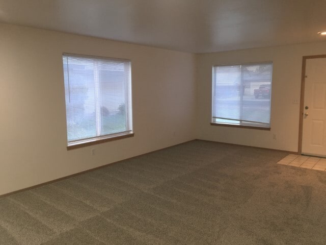 Building Photo - 2022-2022 SW 22nd St