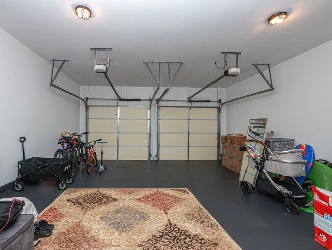 Building Photo - 4669 Sierra Creek Dr NE