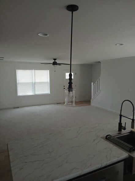 Building Photo - 315 Goswick Rd