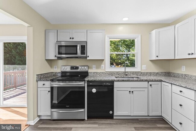 Building Photo - 7219 Bona Vista Ct