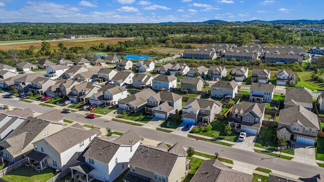 Building Photo - 417 Wind Dance Dr