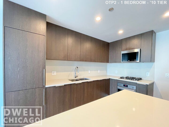 Building Photo - 1147 N Wells St