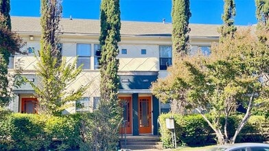 Building Photo - 5347 Lewis St