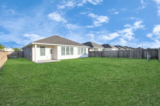 Building Photo - Beech