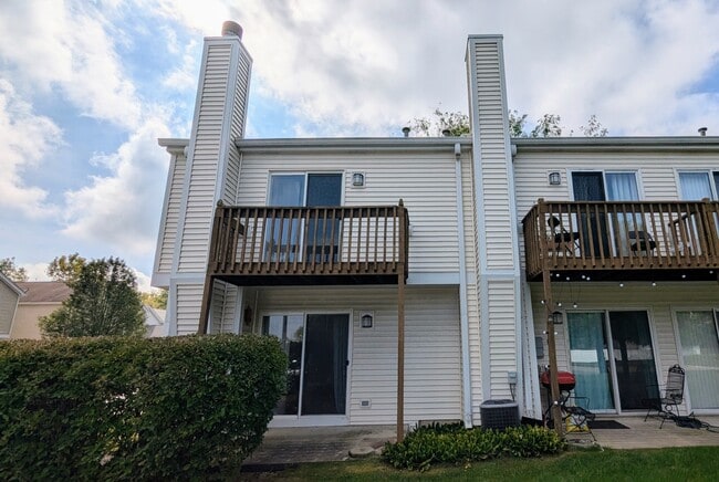 Building Photo - 511 Nicole Dr