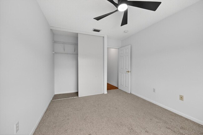 Building Photo - 191 NW 118th Dr