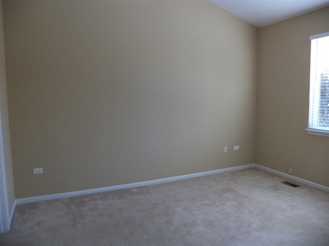 Building Photo - 410 N Carlisle Ct