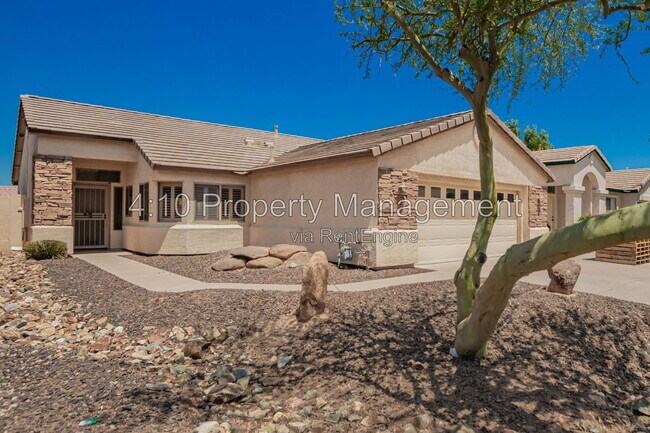 Building Photo - 30725 N Royal Oak Way