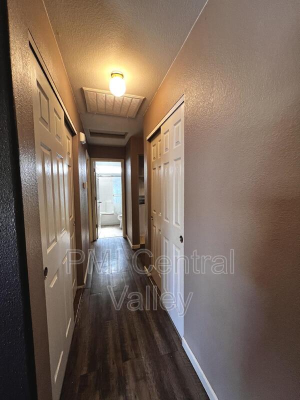 Building Photo - 3492 Gerald Ct