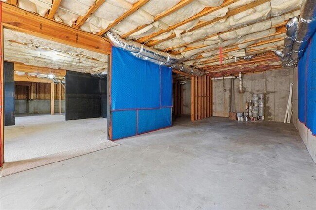 Building Photo - 6437 Blue Water Dr