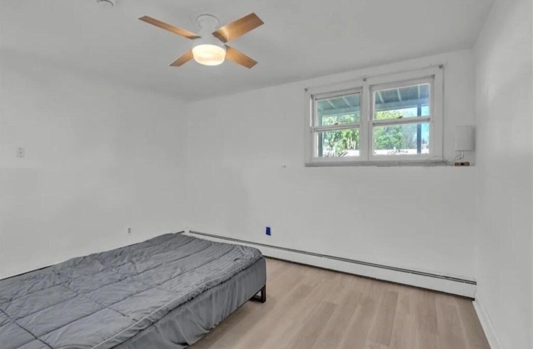 Building Photo - 225 Langdon St