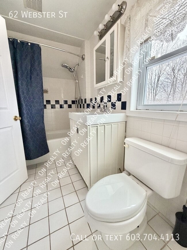 Building Photo - 62 Webster St