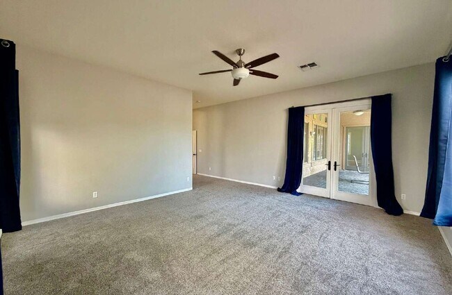 Building Photo - 5916 W Fetlock Trail