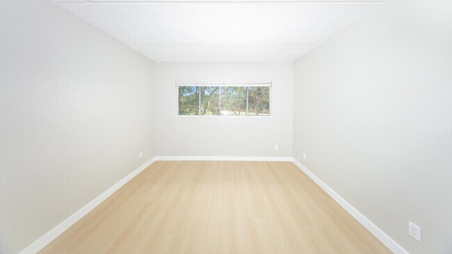 Building Photo - 2731 S Blair Stone Rd