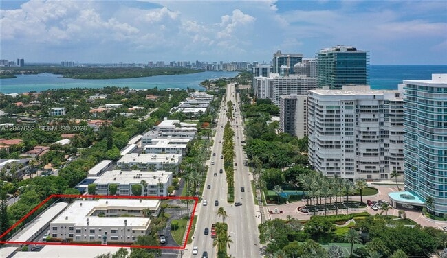 Building Photo - 9940 Collins Ave