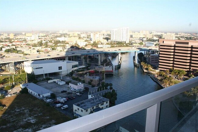 Building Photo - 185 SW 7th St