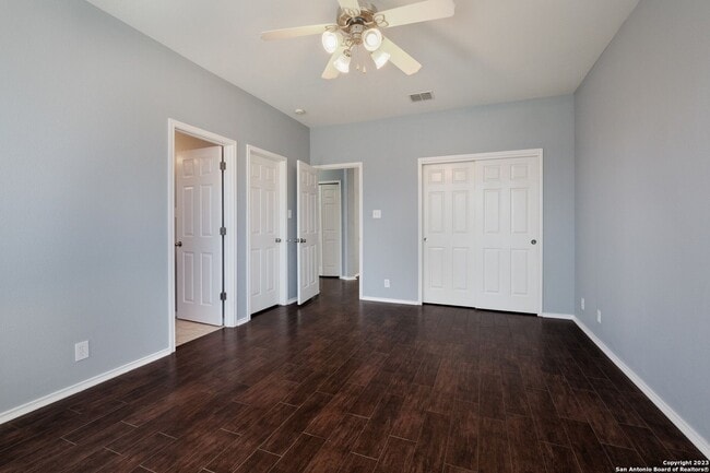 Building Photo - 6422 Oldham Cove