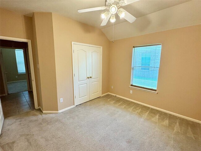 Building Photo - 11323 Sandermeyer Dr