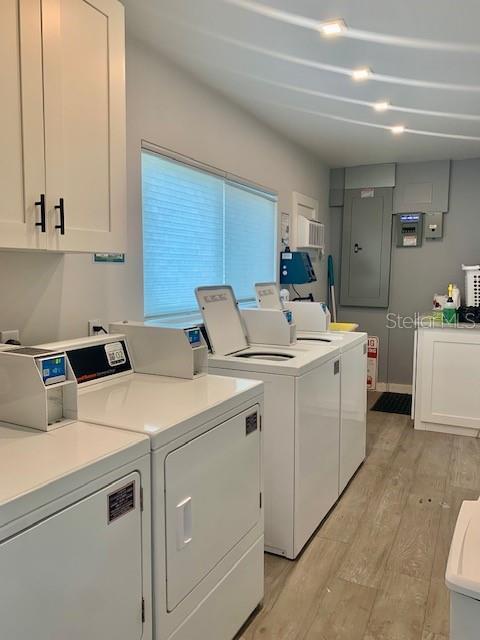 Building Photo - 125 5th Ave NE