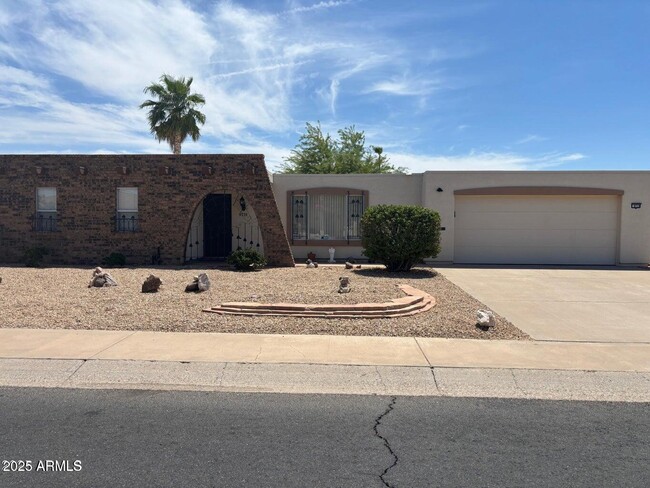 Primary Photo - 9719 W Rolling Hills Dr