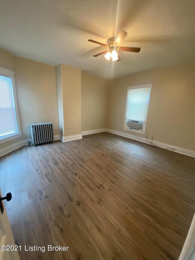 Building Photo - 608 Eastern Pkwy