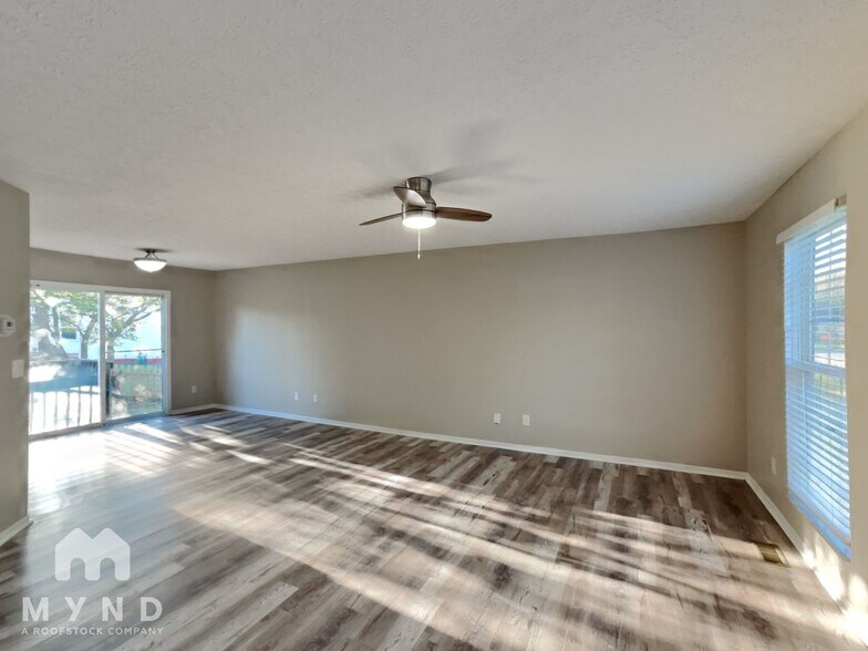 Building Photo - 8923 Trinity Cir