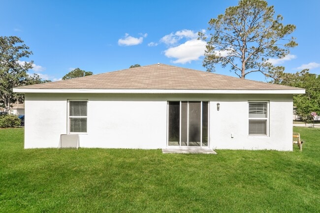 Building Photo - 30 Perthshire Ln