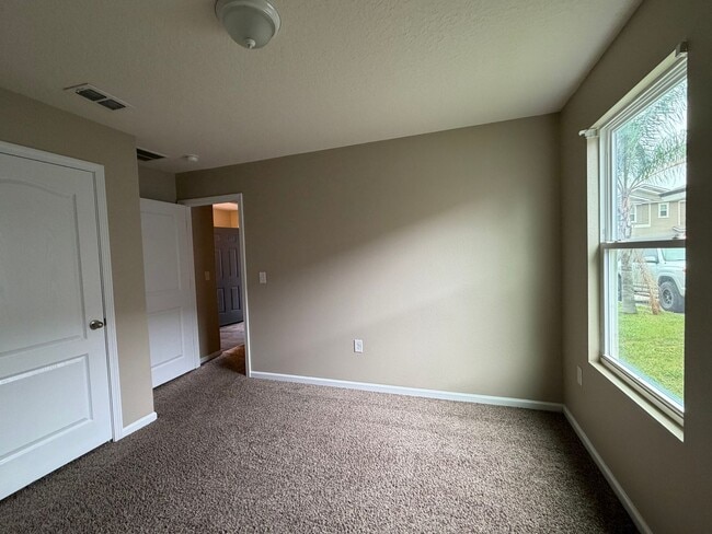 Building Photo - 3583 Sunfish Dr