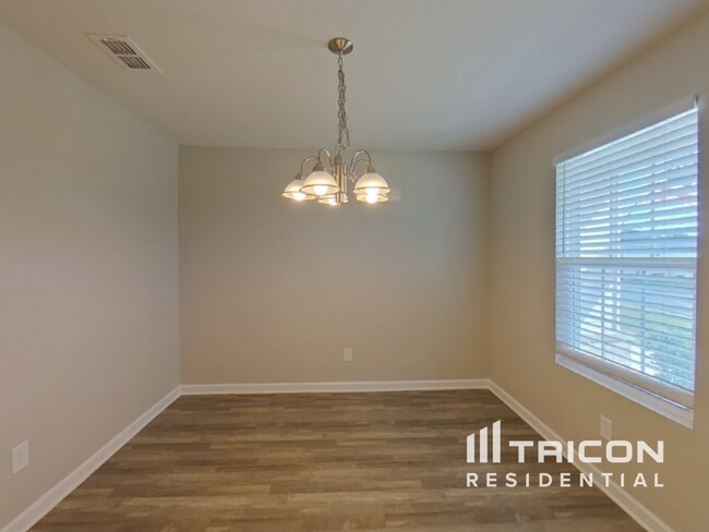 Building Photo - 331 Indian River Dr