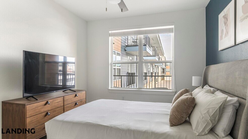 Building Photo - 217 S Garland Ave