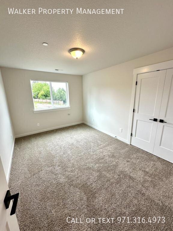 Building Photo - 1019 E Rork Ct