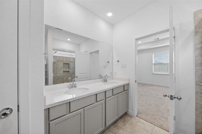 Building Photo - 9723 Pettus Crk Dr